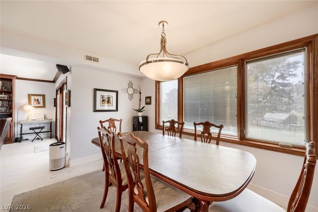 2951 Pinehurst Drive, Las Vegas, NV 89109