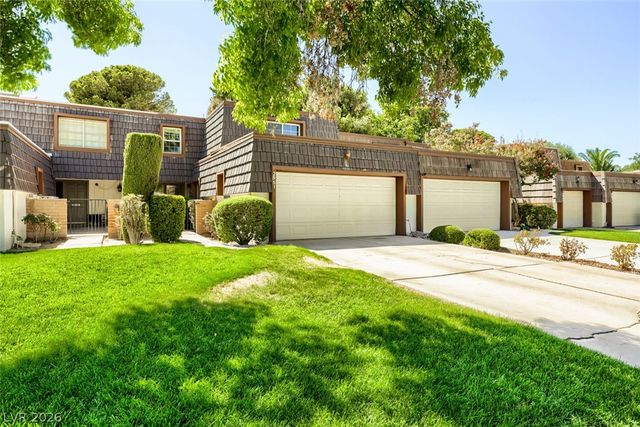 2951 Pinehurst Drive, Las Vegas, NV 89109