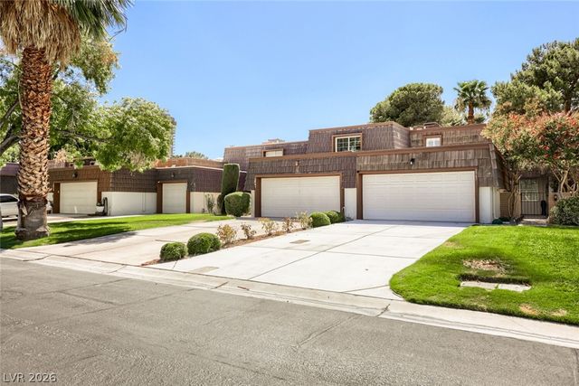 2951 Pinehurst Drive, Las Vegas, NV 89109