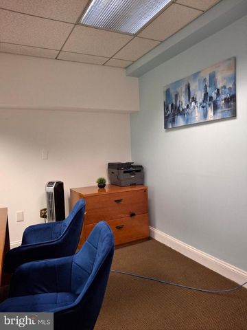 315 N CHARLES ST, Baltimore, MD 21201