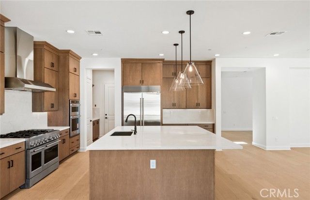 11838 Canoga Avenue, Chatsworth (los Angeles), CA 91311