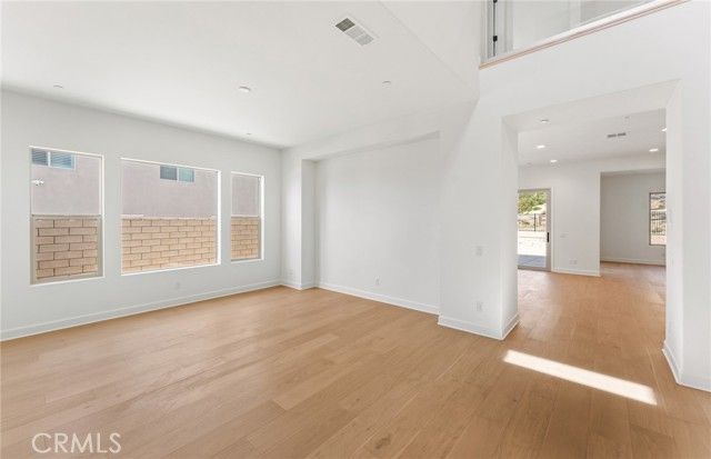 11838 Canoga Avenue, Chatsworth (los Angeles), CA 91311