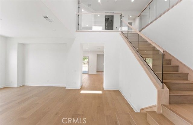 11838 Canoga Avenue, Chatsworth (los Angeles), CA 91311