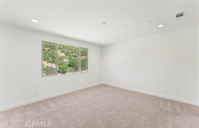 11838 Canoga Avenue, Chatsworth (los Angeles), CA 91311