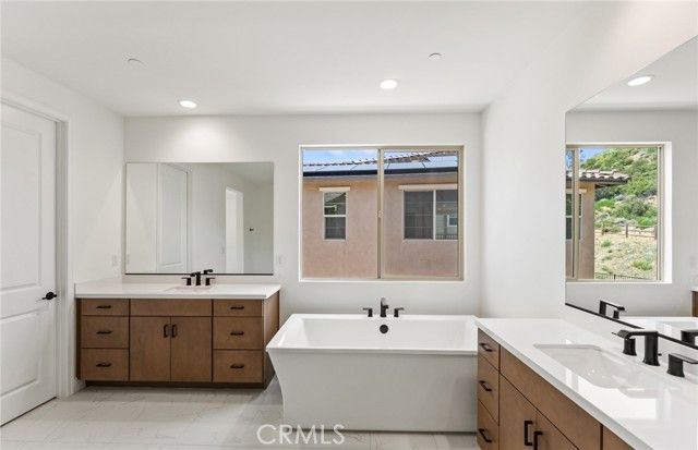 11838 Canoga Avenue, Chatsworth (los Angeles), CA 91311