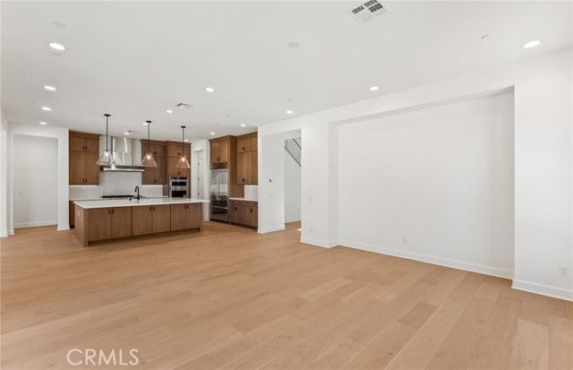 11838 Canoga Avenue, Chatsworth (los Angeles), CA 91311