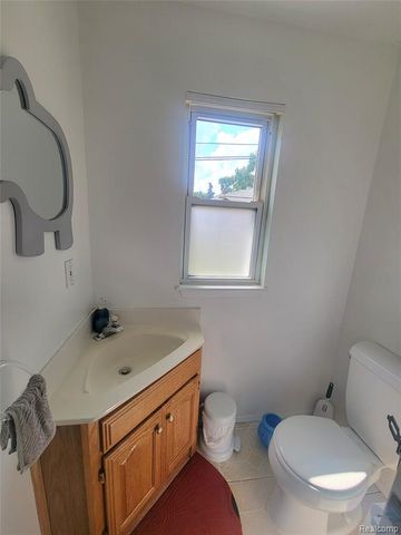 11348 Jonas Avenue, Warren, MI 48089