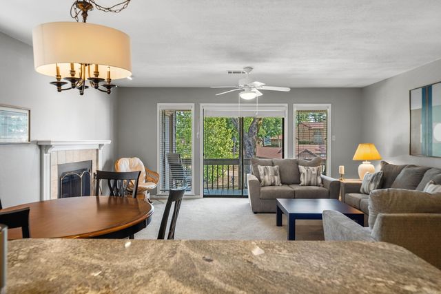 250 Grand Isle Dr Apt 5A, Hot Springs, AR 71913