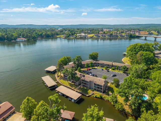 250 Grand Isle Dr Apt 5A, Hot Springs, AR 71913