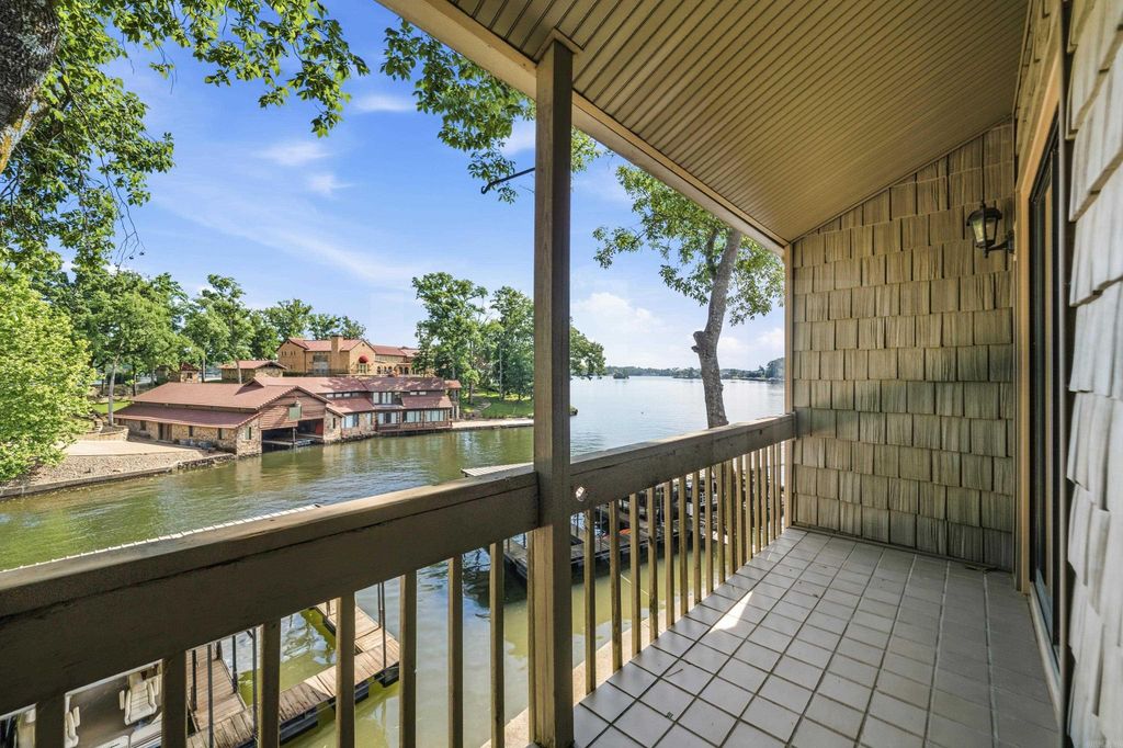 250 Grand Isle Dr Apt 5A, Hot Springs, AR 71913