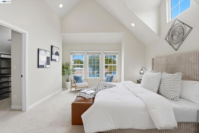 1003 Greenbrier Ct, San Leandro, CA 94577