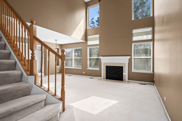 1165 Windham Lane 1165, Elk Grove Village, IL 60007