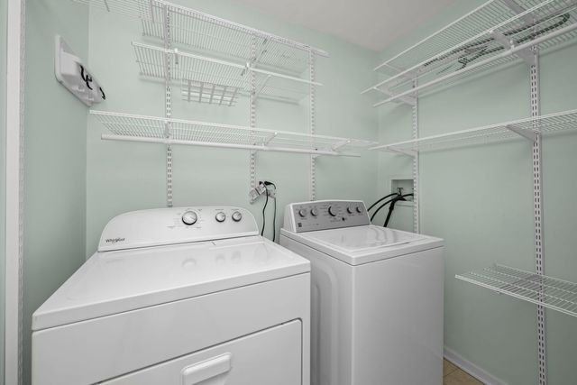 1165 Windham Lane 1165, Elk Grove Village, IL 60007