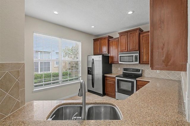 6754 EAGLE FEATHER DRIVE, Riverview, FL 33578