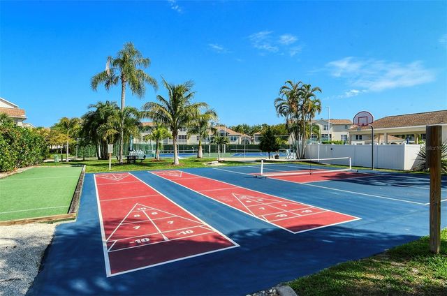 8370 WINGATE DRIVE 726, Sarasota, FL 34238