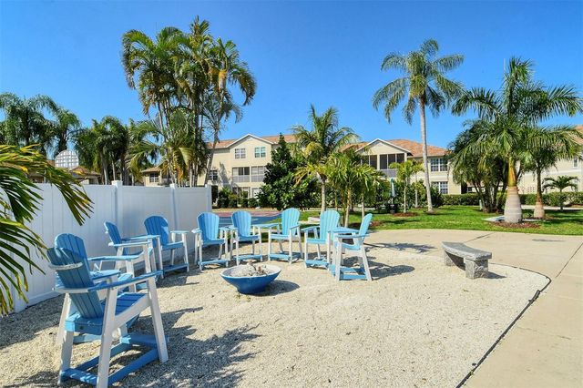 8370 WINGATE DRIVE 726, Sarasota, FL 34238