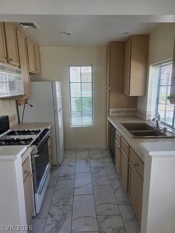 4869 South Torrey Pines Drive 101, Las Vegas, NV 89103