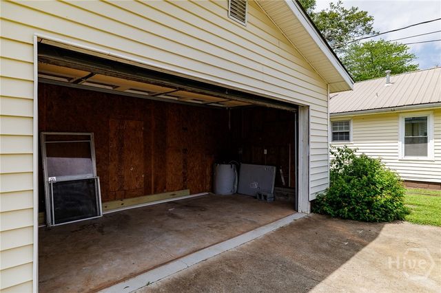 382 Elizabeth Street, Commerce, GA 30529