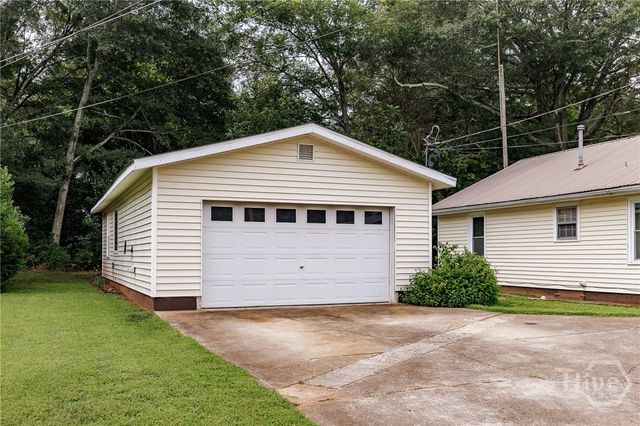 382 Elizabeth Street, Commerce, GA 30529