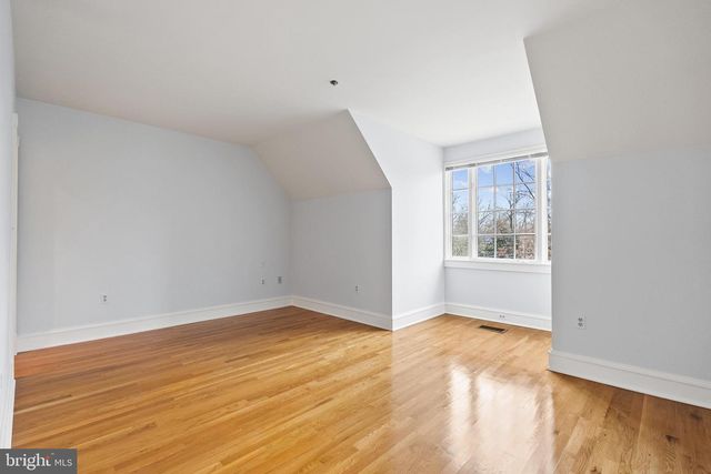 7465 ARLINGTON RD, Bethesda, MD 20814