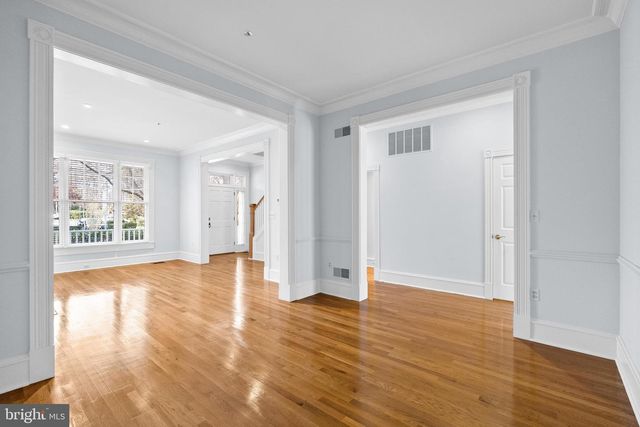 7465 ARLINGTON RD, Bethesda, MD 20814