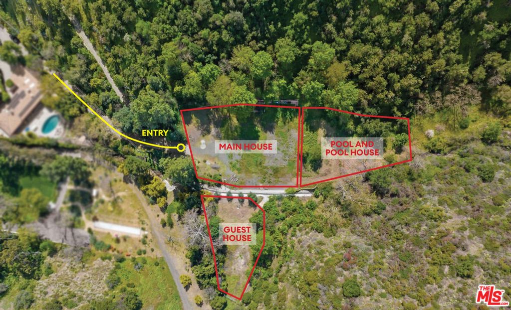 Image 3 of property listing at 3375 Mandeville Canyon Road, Los Angeles, CA 90049