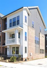 3115 Pinehurst Place, Charlotte, NC 28209