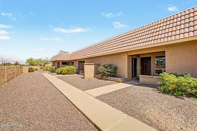 20236 N 6TH Drive 6, Phoenix, AZ 85027
