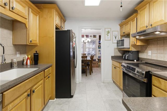 1303 Carman SE Court, Conyers, GA 30013