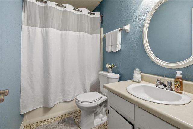 1303 Carman SE Court, Conyers, GA 30013