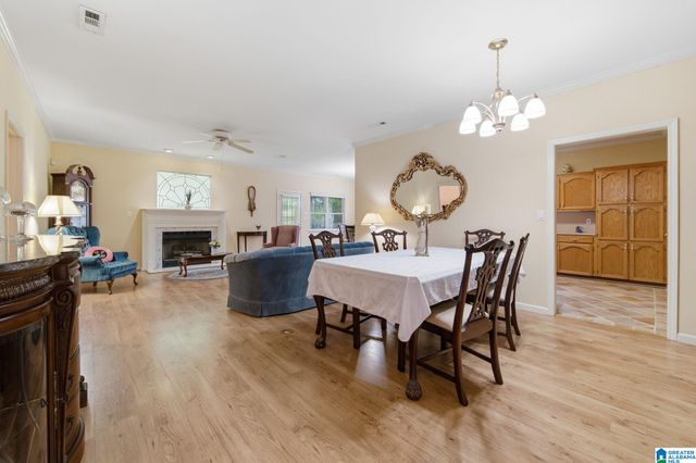 152 VICTORIA LANE, Pleasant Grove, AL 35127