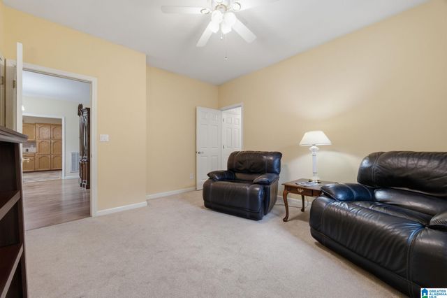 152 VICTORIA LANE, Pleasant Grove, AL 35127