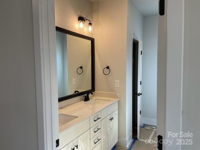 120 Nolen Drive 72, Salisbury, NC 28146