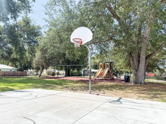 2420 AVENUE A NW, Winter Haven, FL 33880