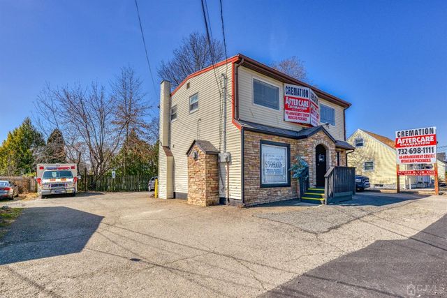 729 State Route 18, East Brunswick, NJ 08816