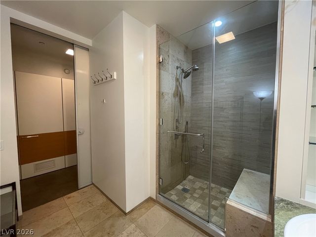 3722 Las Vegas Boulevard 1605, Las Vegas, NV 89158