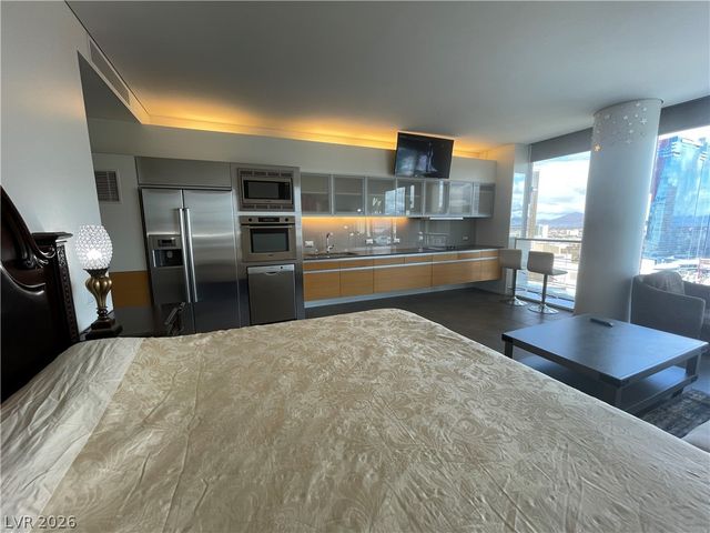 3722 Las Vegas Boulevard 1605, Las Vegas, NV 89158
