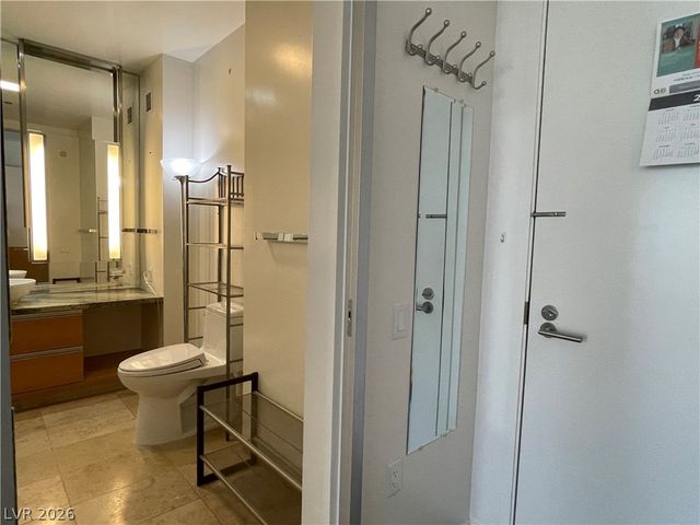 3722 Las Vegas Boulevard 1605, Las Vegas, NV 89158