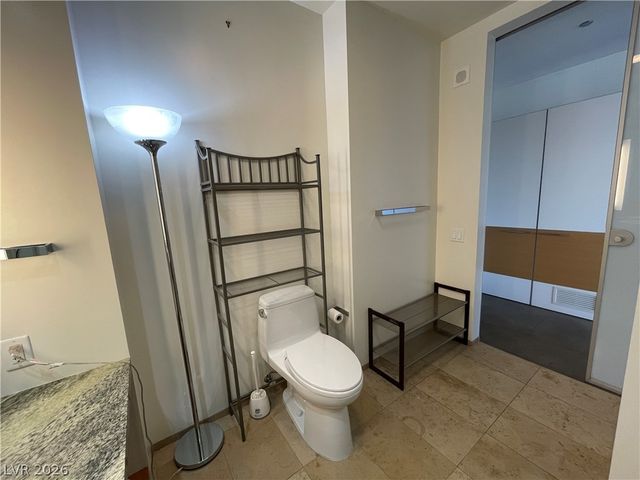 3722 Las Vegas Boulevard 1605, Las Vegas, NV 89158