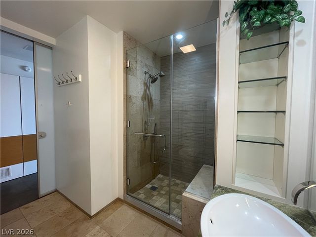 3722 Las Vegas Boulevard 1605, Las Vegas, NV 89158