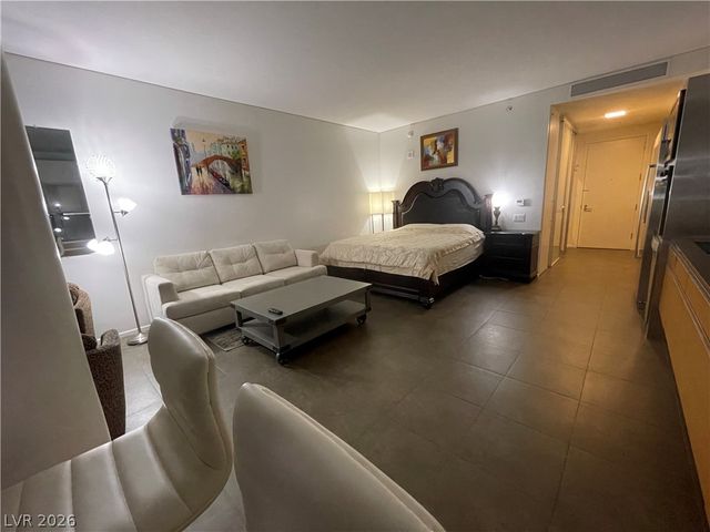 3722 Las Vegas Boulevard 1605, Las Vegas, NV 89158