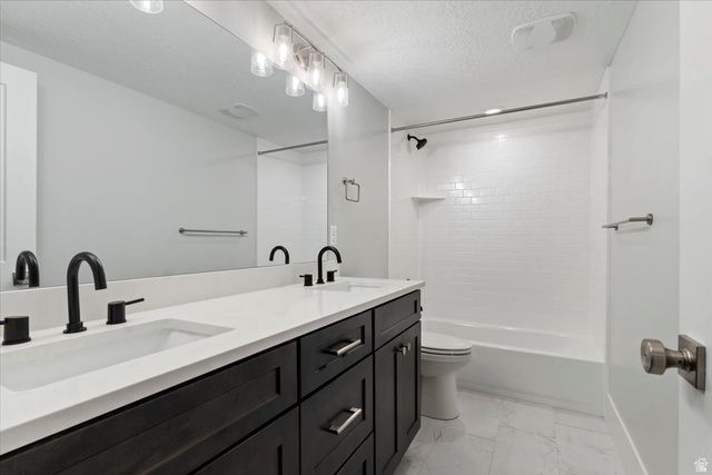 7146 W BLUE BISON LN, Herriman, UT 84096