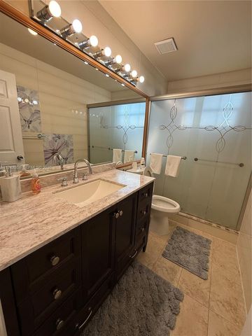 1450 NW 129th Ave, Sunrise, FL 33323