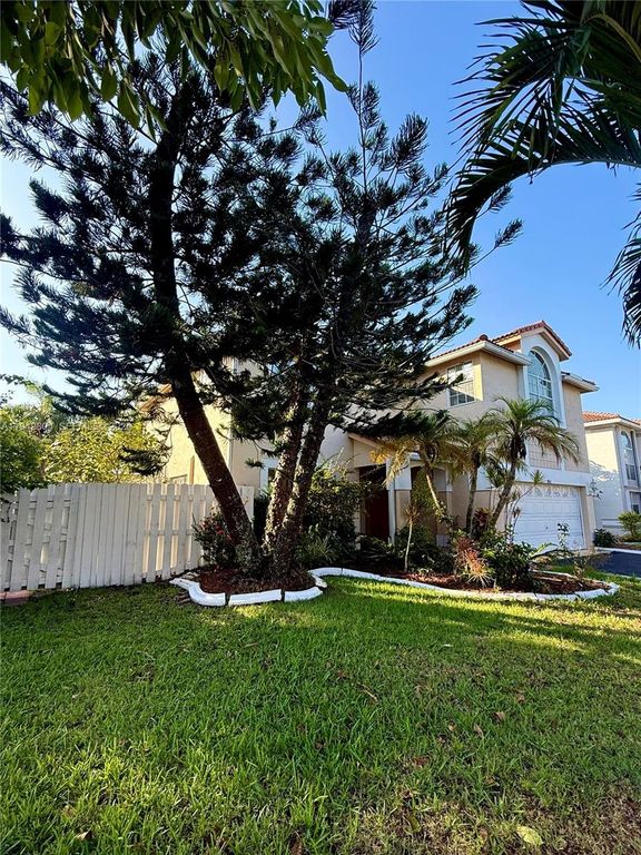 1450 NW 129th Ave, Sunrise, FL 33323