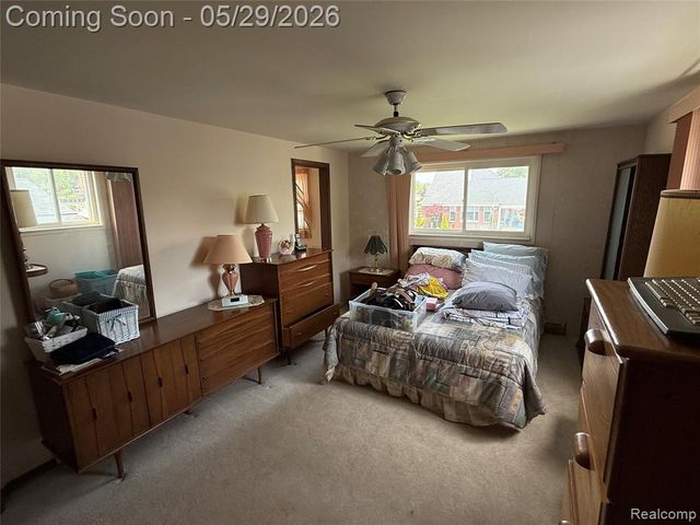 29531 N Seaway Court, Harrison Twp, MI 48045