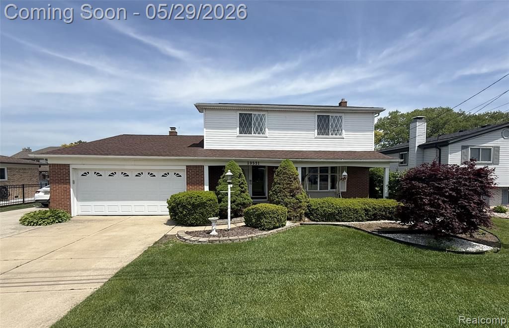 29531 N Seaway Court, Harrison Twp, MI 48045