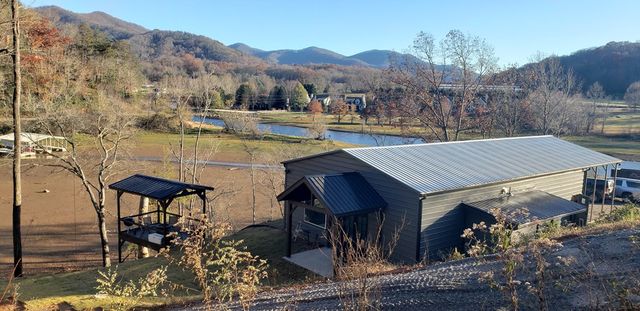 Lot 10 Bend Of The River Road, Hiawassee, GA 30546