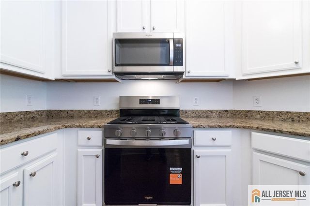 9213 Falston Circle 9213, Old Bridge, NJ 08857