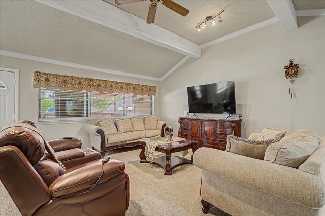 1302 Canyon Springs Drive, La Porte, TX 77571