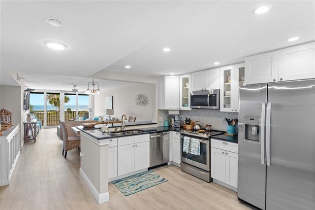 1250 GULF BOULEVARD 302, Clearwater Beach, FL 33767